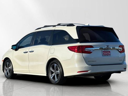 Used 2018 Honda Odyssey Touring image 4