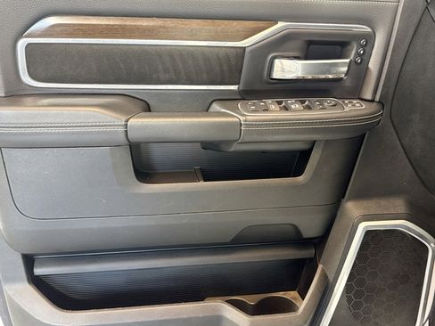 Used 2024 RAM 2500 Laramie image 17