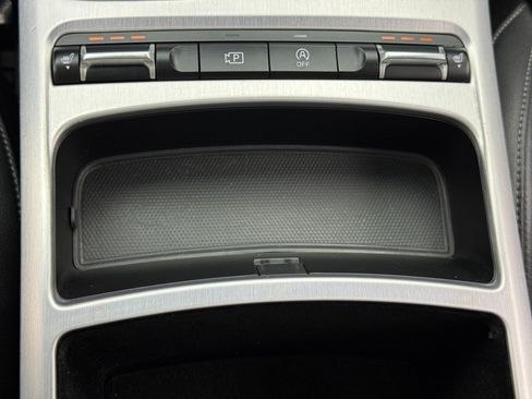 Used 2022 Kia Stinger GT1 image 33