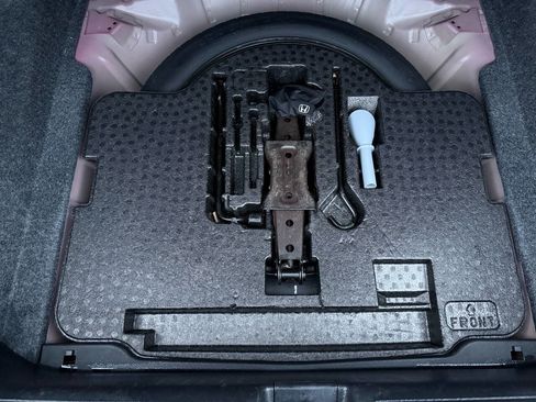 Used 2018 Honda Accord Sport image 20