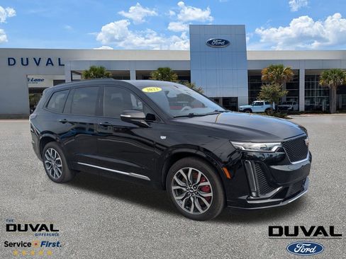 Used 2023 Cadillac XT6 Sport w/ Platinum Package image 1