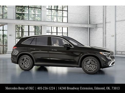 Used 2026 Mercedes-Benz GLC 300 4MATIC image 14