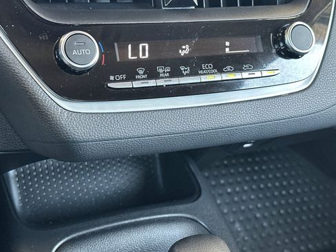 Certified 2026 Toyota Corolla LE FWD image 18