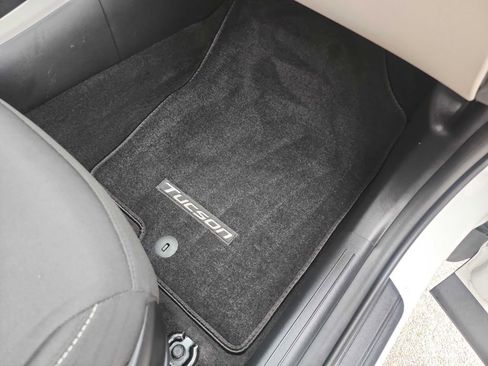 Used 2022 Hyundai Tucson SEL FWD image 36