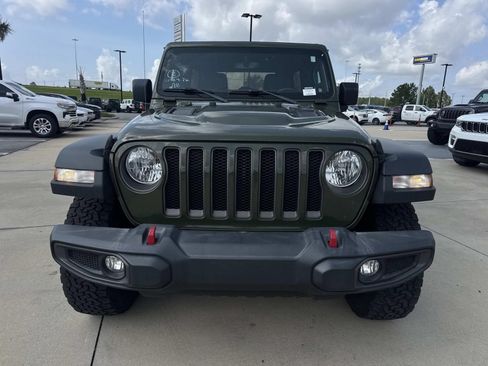 Used 2022 Jeep Wrangler Unlimited Rubicon AWD/4WD image 2