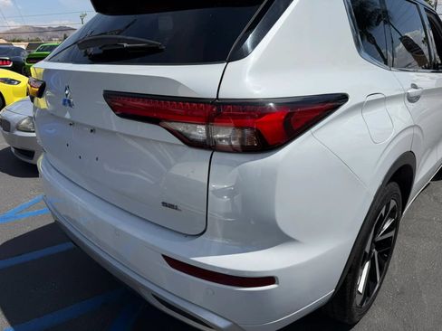 Used 2024 Mitsubishi Outlander SEL FWD image 11