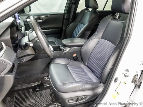 Used 2023 Toyota RAV4 XSE image 9