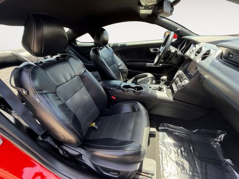 Used 2020 Ford Mustang Premium RWD image 19