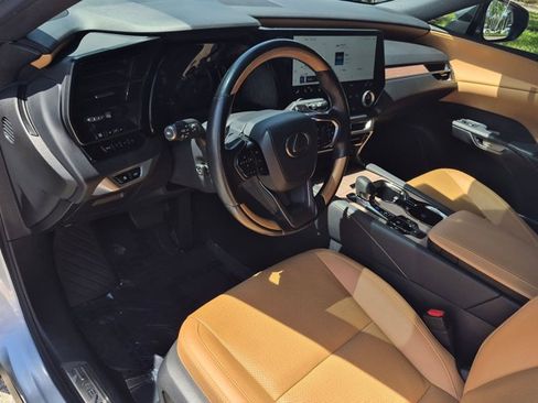 Used 2024 Lexus RX 350 Premium w/ Cold Area Package FWD image 10