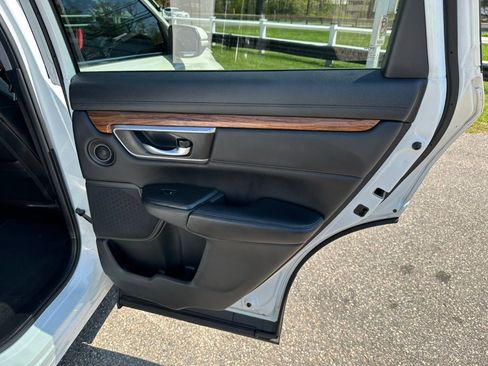 Used 2018 Honda CR-V EX-L image 17