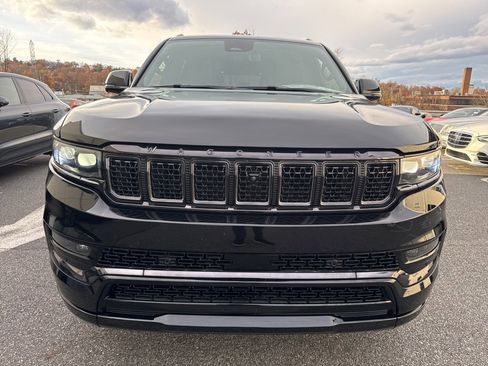 Used 2024 Jeep Grand Wagoneer L Series II w/ Quick Order Packagew 28T image 3