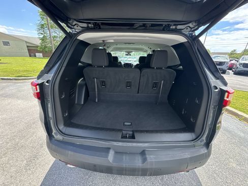 Used 2020 Chevrolet Traverse LT AWD/4WD image 25