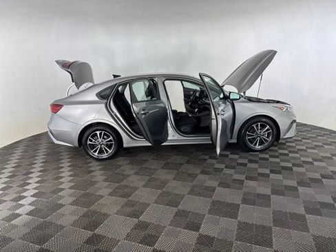 Certified 2023 Kia Forte LXS FWD image 15