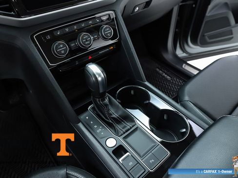 Used 2023 Volkswagen Atlas SE w/ Black Wheel Package FWD image 63