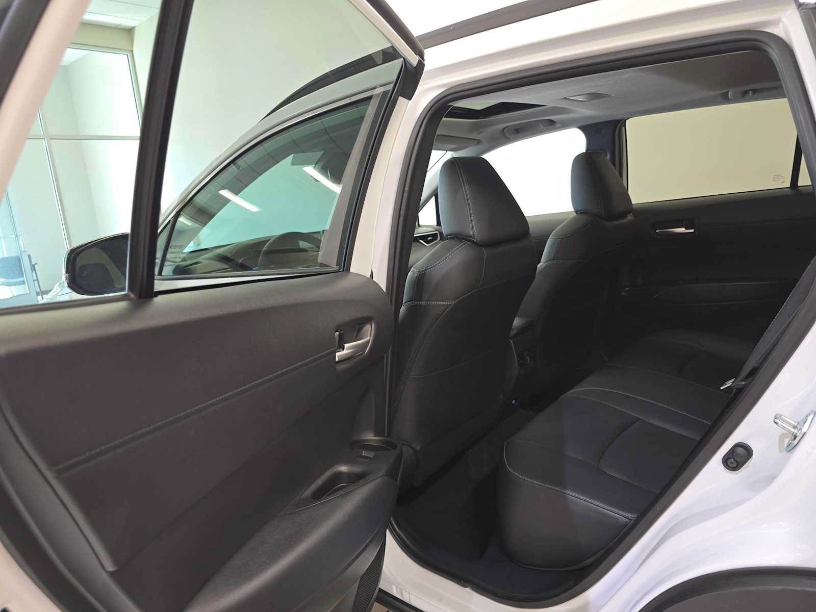 Certified 2025 Toyota Corolla Cross XLE w/ Convenience Package AWD/4WD image 26