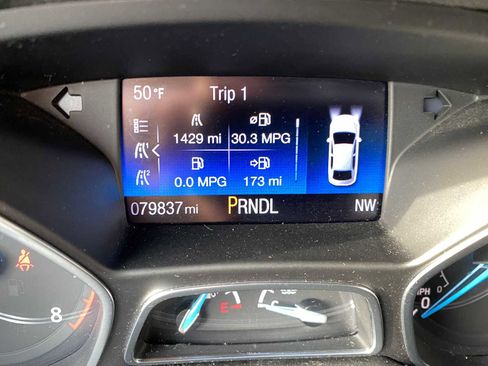 Used 2017 Ford Focus SE image 10