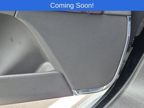 Used 2024 Cadillac Escalade ESV Sport Platinum w/ LPO, ONYX Package AWD/4WD image 32