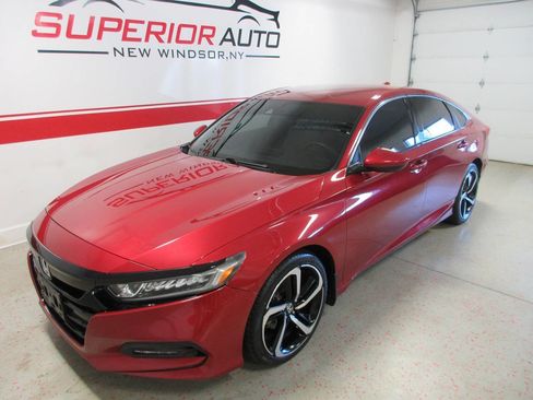 Used 2018 Honda Accord LX image 9