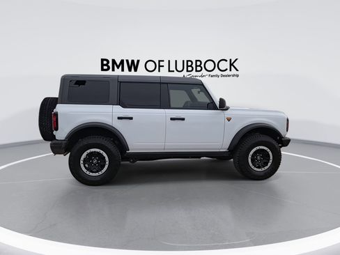 Used 2025 Ford Bronco Badlands w/ Sasquatch Package AWD/4WD image 9