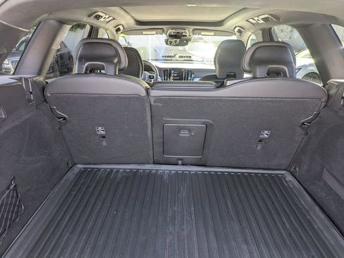 Used 2019 Volvo XC60 T6 R-Design w/ Protection Package Premier image 27