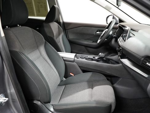 Used 2022 Nissan Rogue SV AWD/4WD image 31