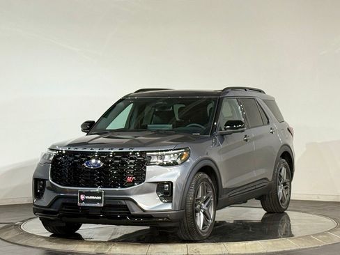 New 2026 Ford Explorer ST w/ Sun And Sound Package AWD/4WD image 5