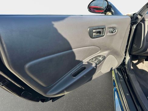 Used 2000 Plymouth Prowler Base image 11