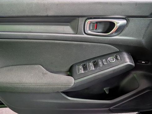 Used 2025 Honda Civic LX image 27