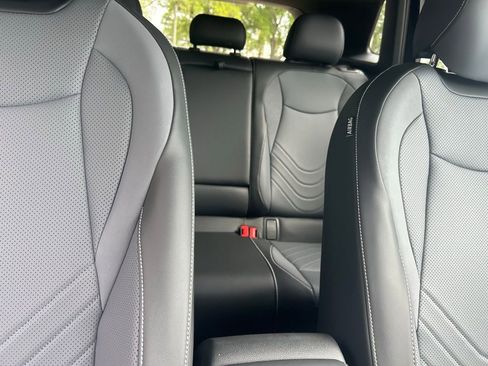 New 2026 Volkswagen Tiguan SE R-Line FWD image 39