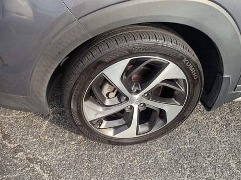 Used 2018 Hyundai Tucson Sport image 12