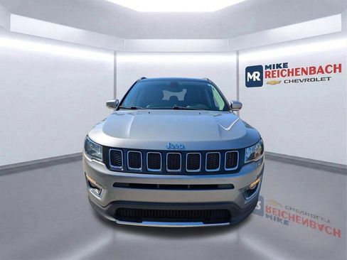 Used 2018 Jeep Compass Limited w/ Navigation Group AWD/4WD image 9