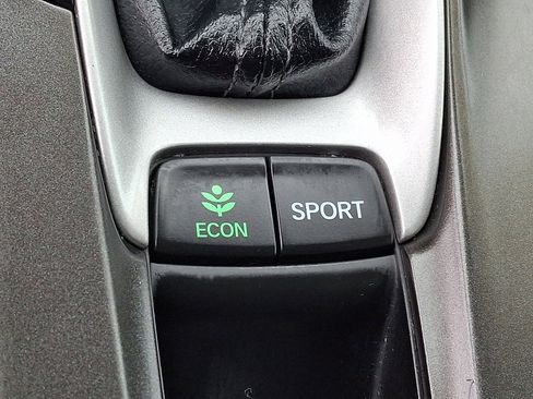 Used 2019 Honda Accord Sport image 24