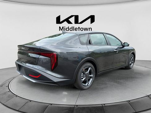 New 2026 Kia K4 FWD image 5
