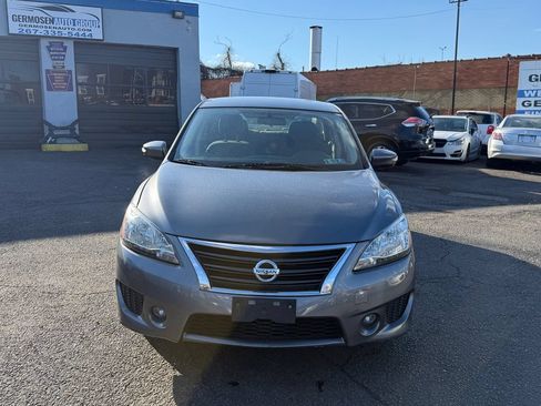 Used 2015 Nissan Sentra SR w/ Navigation Package FWD image 8