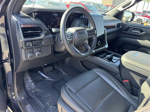 Certified 2025 GMC Yukon XL Denali image 12