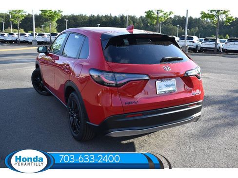 New 2026 Honda HR-V Sport image 5