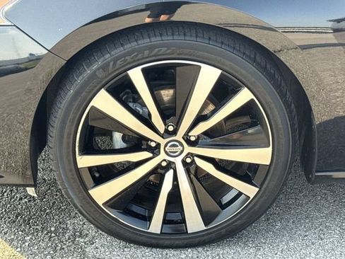 Used 2022 Nissan Altima 2.5 SR FWD image 20