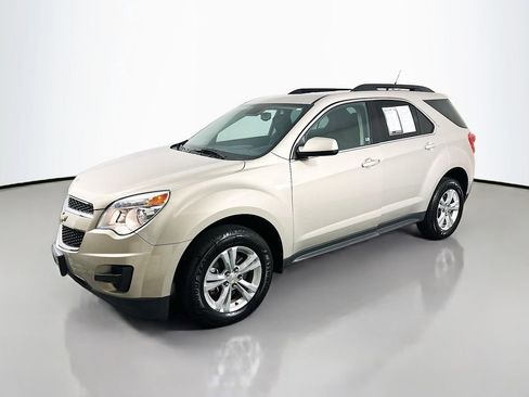 Used 2012 Chevrolet Equinox LT w/ Driver Convenience Package FWD image 3