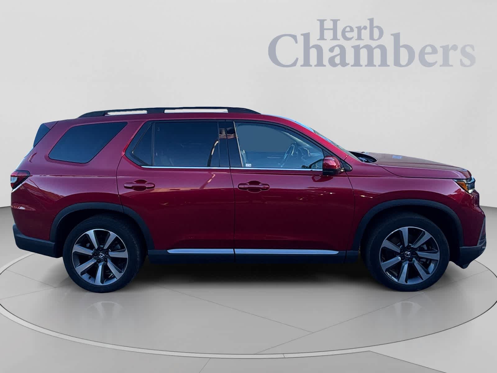 Used 2023 Honda Pilot Elite image 5