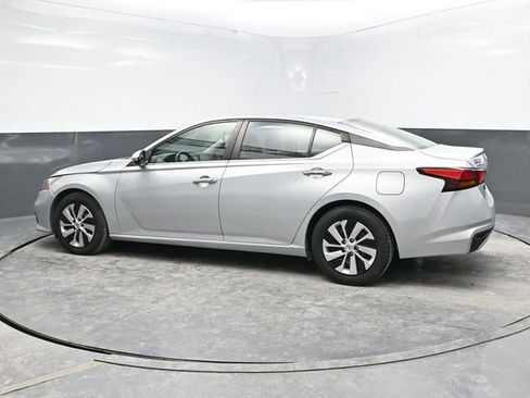 Used 2021 Nissan Altima 2.5 S image 4