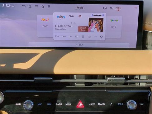 Certified 2025 Genesis G80 2.5T image 15