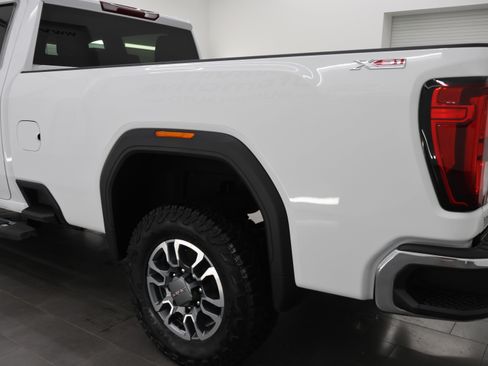 Used 2025 GMC Sierra 3500 SLE w/ SLE Convenience Package AWD/4WD image 34