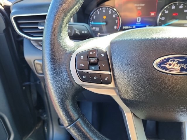 Used 2023 Ford Explorer Limited w/ Equipment Group 301A AWD/4WD image 24