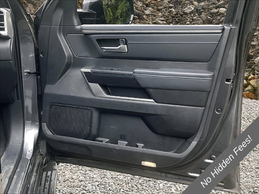 Used 2023 Toyota Sequoia Platinum AWD/4WD image 20