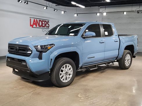 New 2026 Toyota Tacoma SR5 AWD/4WD image 3