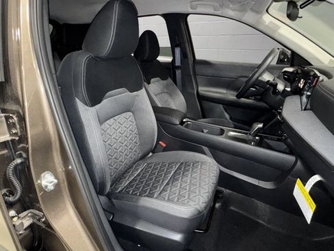 New 2026 Nissan Kicks SV w/ Cold Weather Package AWD/4WD image 7