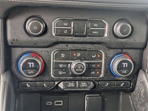 Used 2023 Chevrolet Tahoe LT image 20