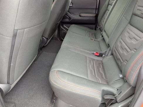 Used 2025 Nissan Frontier PRO-4X AWD/4WD image 26