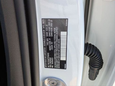 New 2026 Volvo XC40 B5 Ultra w/ Climate Package image 15