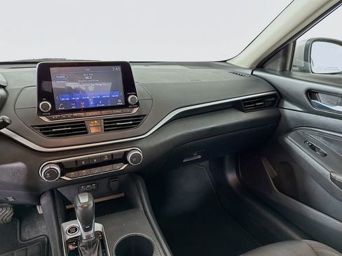 Used 2020 Nissan Altima 2.5 S FWD image 20
